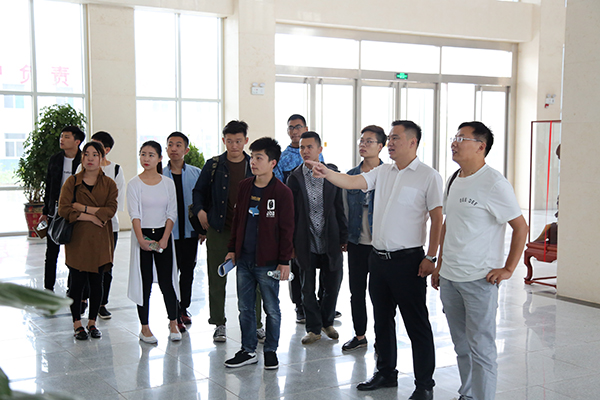 Shandong Nanshan Zhongmei E-commerce Practice Training Class Opening Ceremony Held Officially
