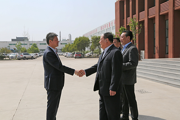 Warmly Welcome Hebi Municipal Party Committee Secretary Fan Xiufang And Mayor Guo Hao To Visit Shandong Lvbei For Inspection