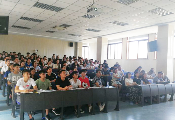Shandong Lvbei Was Invited To Hold A Special Job Fair At Shandong Foreign Trade Vocational College