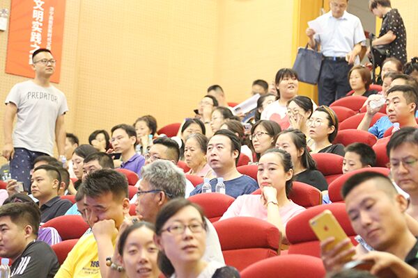 Shandong Lvbei Organized Employees To Participate In Jining City Women'S Federation Family Education Lecture Hall