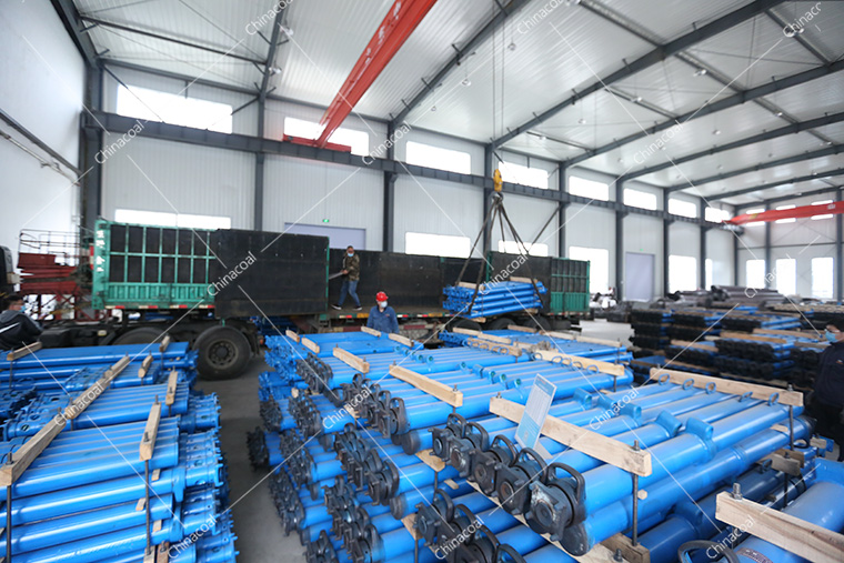 Shandong Lvbei A Batch Hydraulic Props, Flatbed Truck, U-shaped Steel Bracket Sent To Nationwide Multiple Provinces