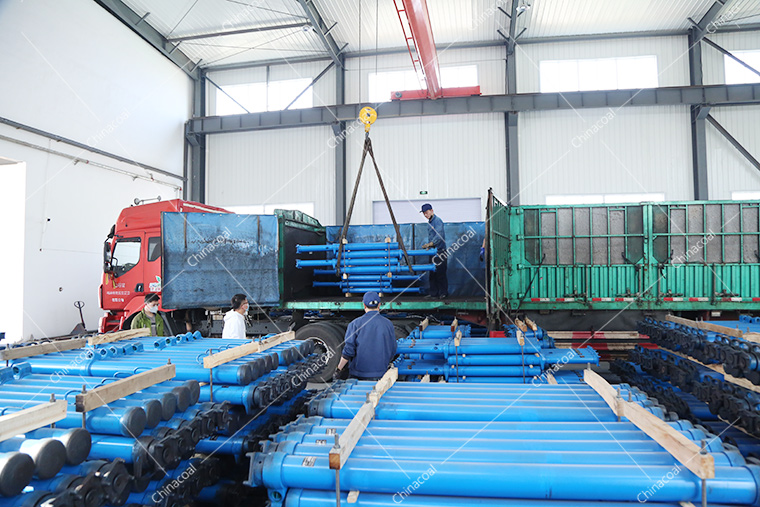 Shandong Lvbei Sent A Batch Hydraulic Props, U-shaped Steel Bracket Ship Separately To Shanxi Changzhi And Tianjin Port