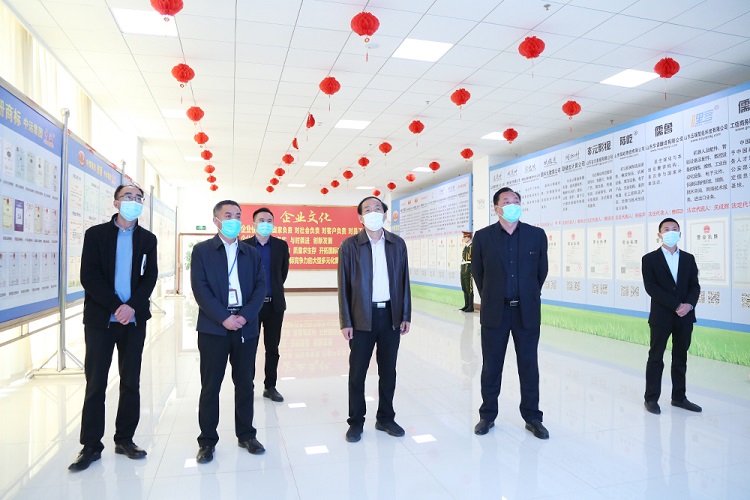 Warm welcome Jining High-tech Zone Private Enterprise Service Team Leaders visited Shandong Lvbei