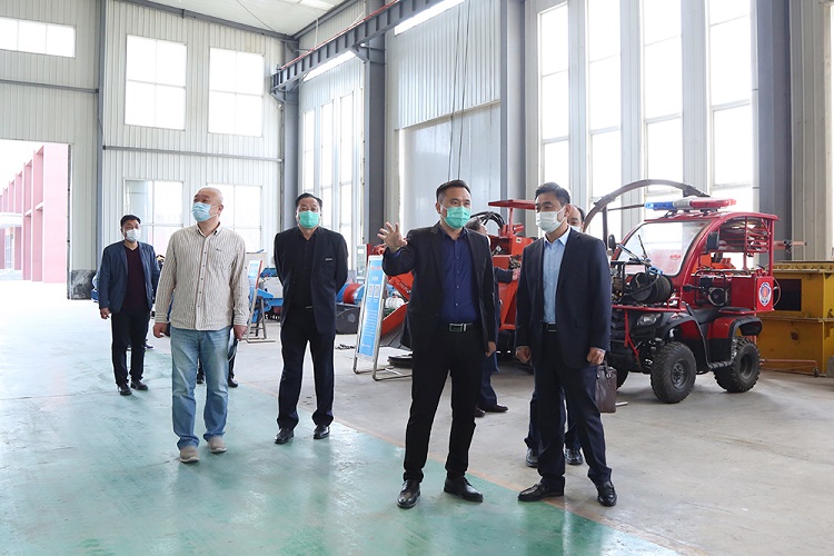 Warmly Welcome The Leaders Of Jining High-Tech Zone Private Enterprise Service Team To Visit Shandong Lvbei