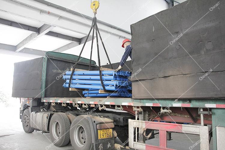 Shandong Lvbei Sent Two Trucks Of Mine Single Hydraulic Props To Shanxi